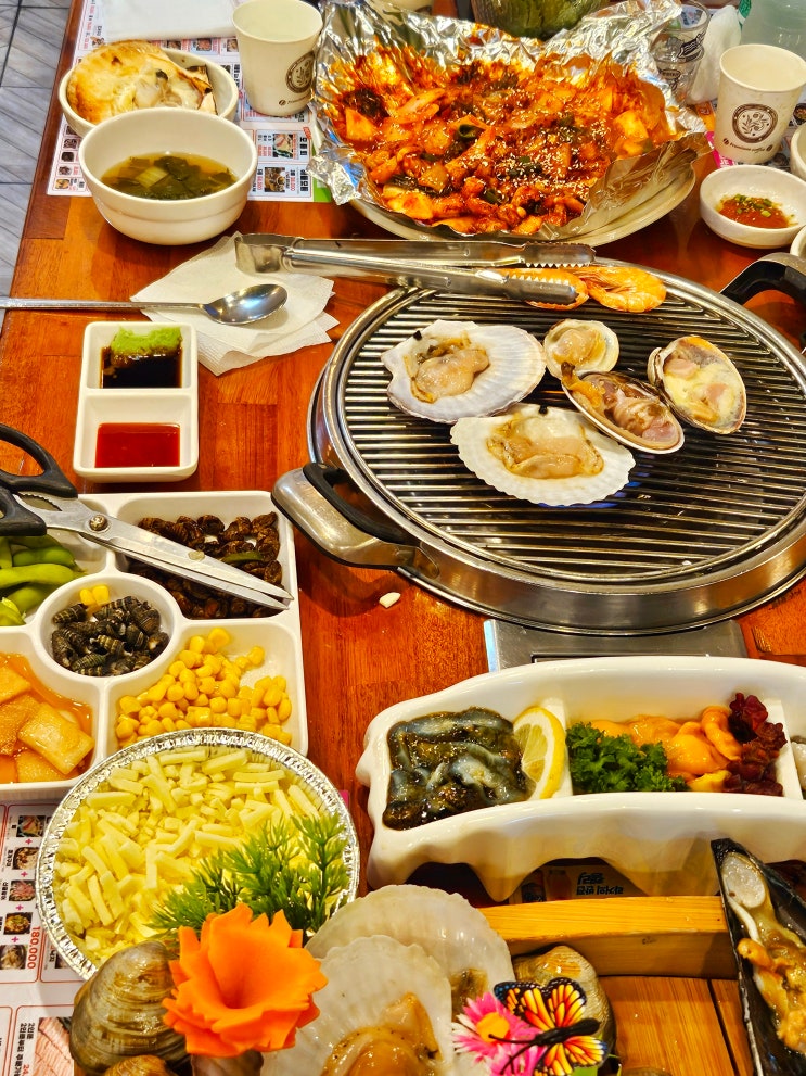 부산 해운대 조개구이 혜자네산곰장어 본점 골라먹자세트 주문 부산 해운대 조개구이 혜자네산곰장어 본점 골라먹자세트 주문