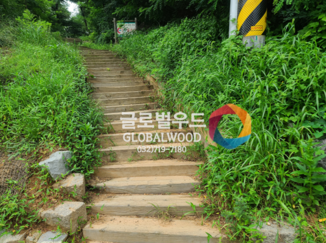  [글로벌우드][제품출고]_낙엽송 계단목