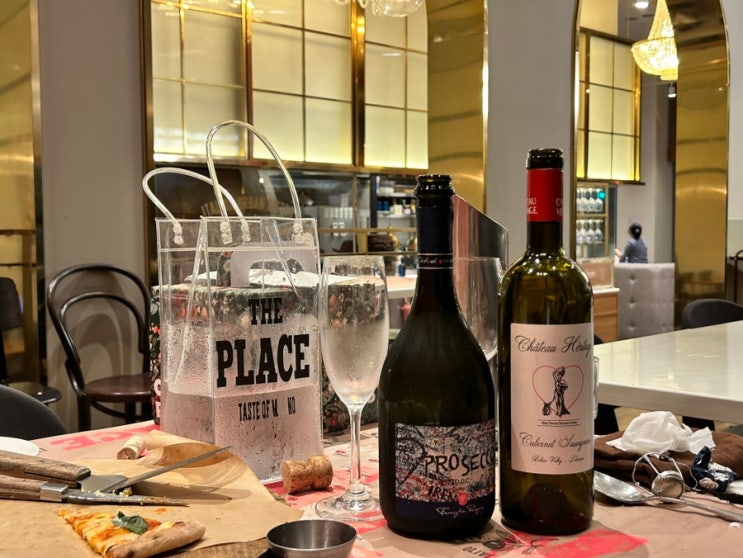  서울역 양식, 모임하기 좋은 와인 안주 맛집 <더플레이스 서울스퀘어점> 비노크루/콜키지/메뉴추천
