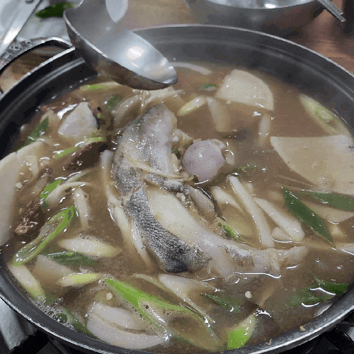  진주 맛집 백반 기행에 나왔던 진주은성게장