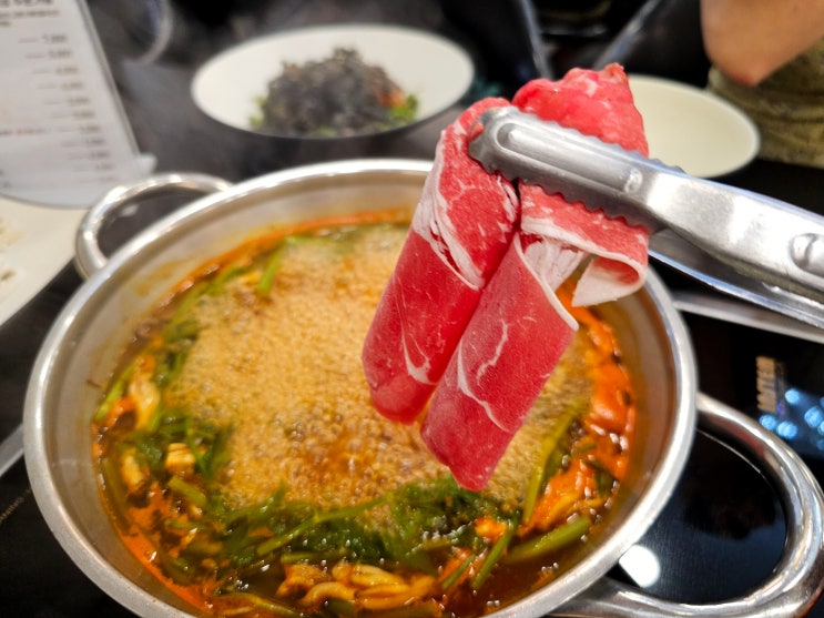  부산 문현동 맛집-샤브칼국수와 바싹 해물파전이 맛있는 밥집[윤우재 문현샤브 칼국수] 재방문후기 주차정보