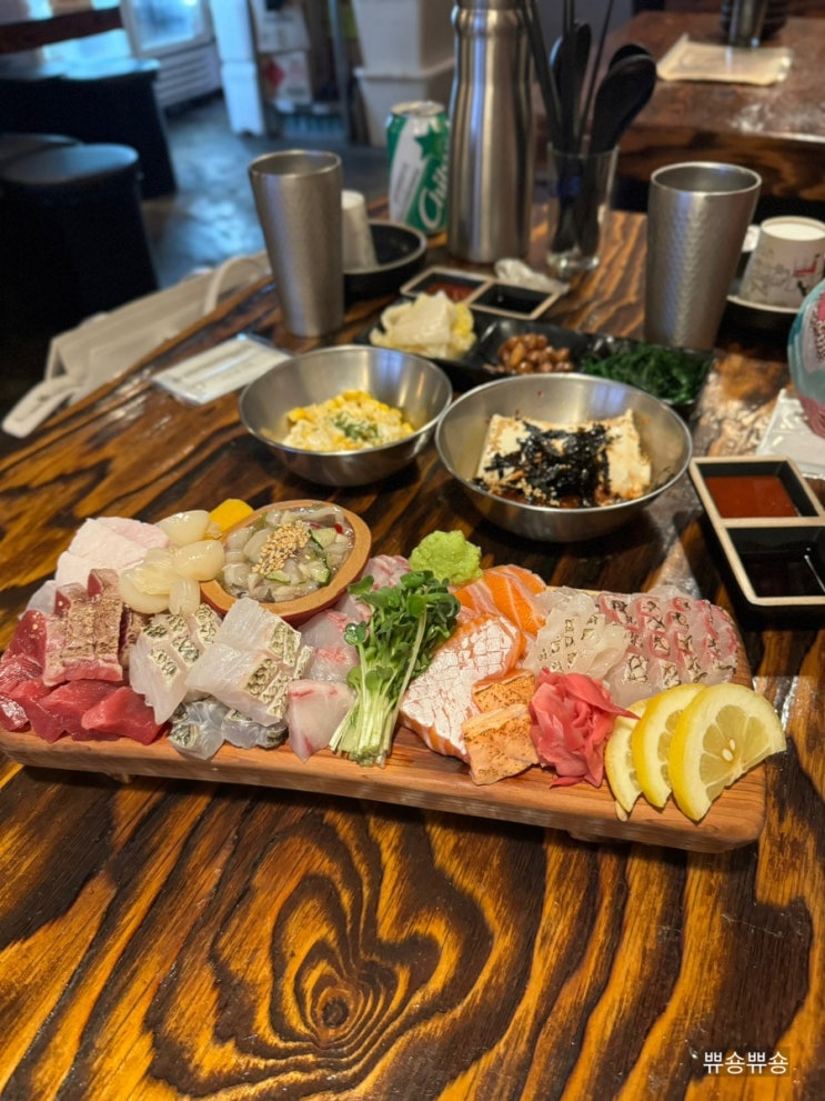  홍대 횟집 가성비 이자카야로 신선한 두꺼비숙성횟집