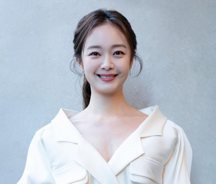 <b>전소민</b>, 소속사 옮기고 새출발…<b>최지우</b>와 한솥밥