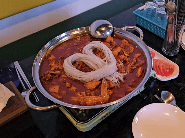  포항 쌍사 닭도리탕 맛집 술집 '두놈포차'