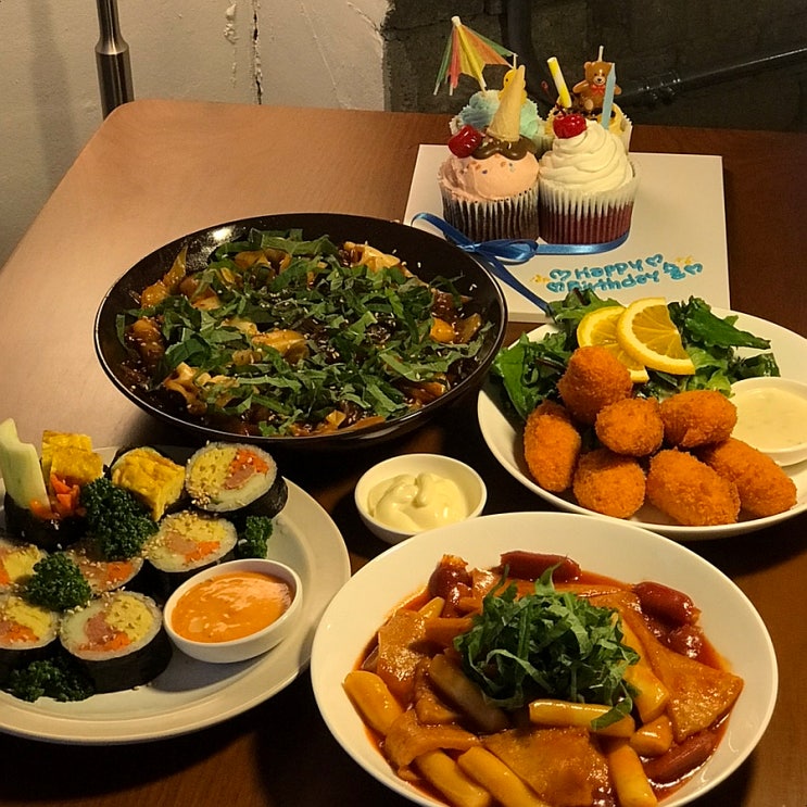 동대구역술집 꽃집 MJMJ , 안주 맛있는 향기로운 공간 동대구역술집 꽃집 MJMJ , 안주 맛있는 향기로운 공간