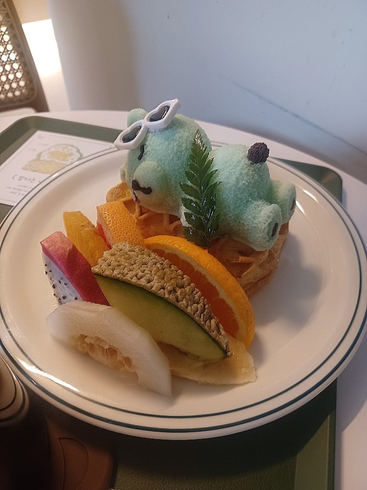  [서울대입구] 잠자는 곰 케이크가 맛있는 샤로수길 디저트카페 듀레스트