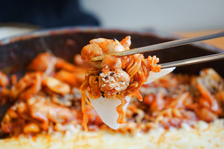  불당동 닭갈비 맛집 먹고 반한 그곳 장인 닭갈비 불당점.
