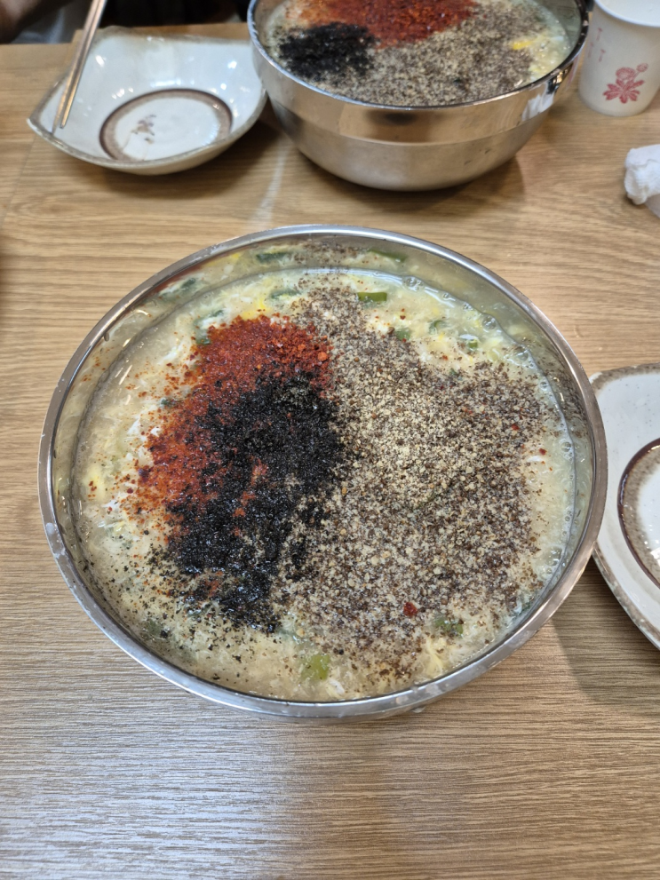  [송파구 신천동] 송봉칼국수 (원조보다 잘하는 장미상가 칼국수 1티어 / 고소하고 부드러운 베테랑칼국수 스타일)