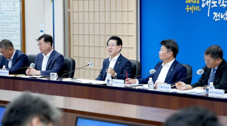 <b>김영록 지사</b>, “<b>전남</b> 특성 맞는 특례 발굴해 적극 건의”