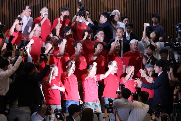국회 본회의 <b>부결</b>…자동 폐기/채 상병 <b>특검법</b> <b>부결</b>, 與 이탈 3~4표