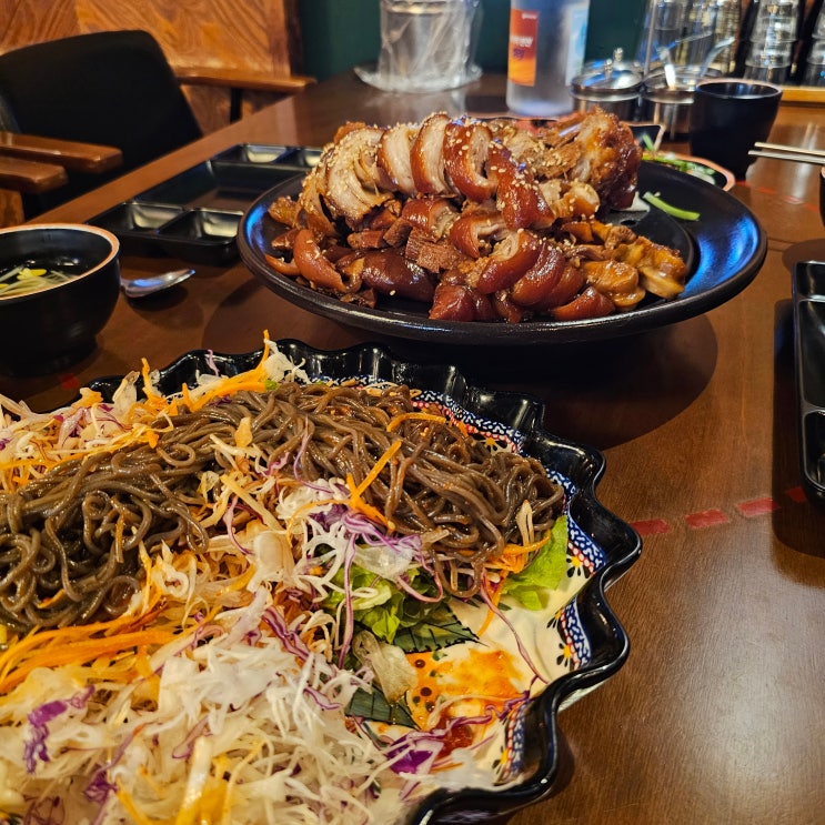  양재시민의숲맛집 족슐랭 족발 보쌈 막국수 회식 모임 장소
