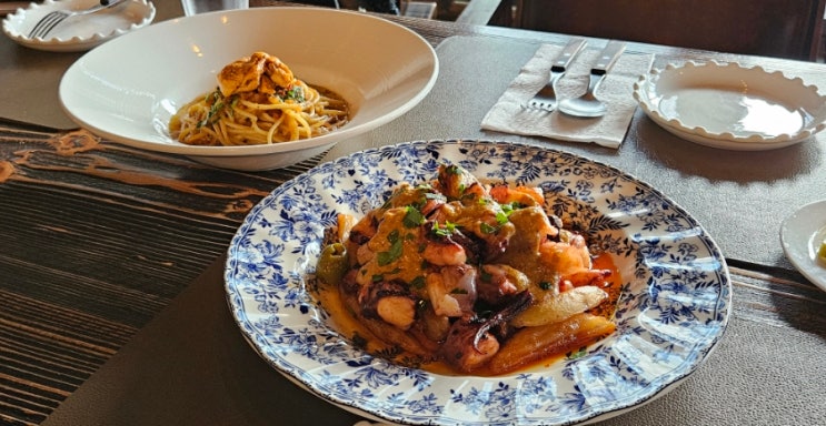 신동카페거리맛집 퓨전음식 낮술 콜키지프리 데이트코스추천 미정