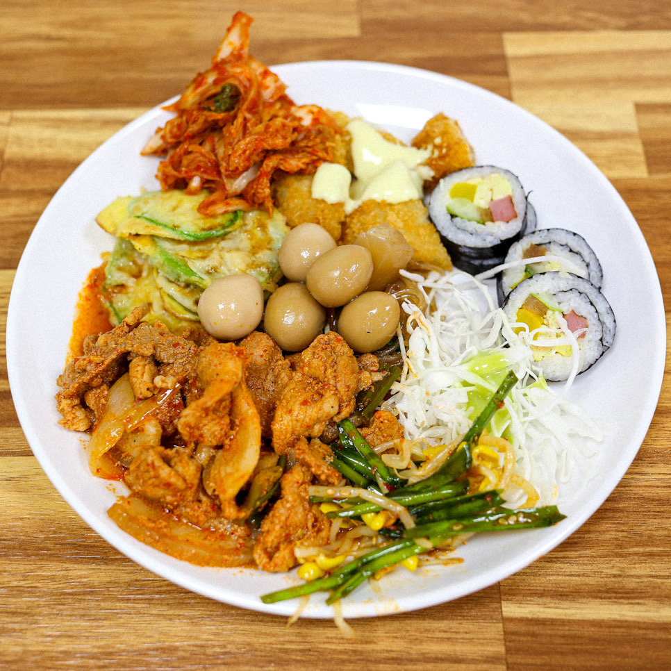 찬뜰한식뷔페 사진 1
