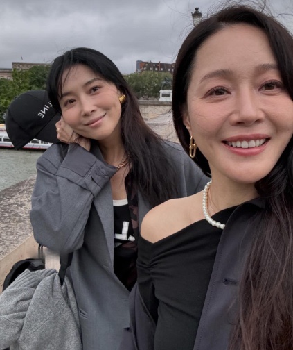  프라다 오윤아 리나일론 스몰 백팩