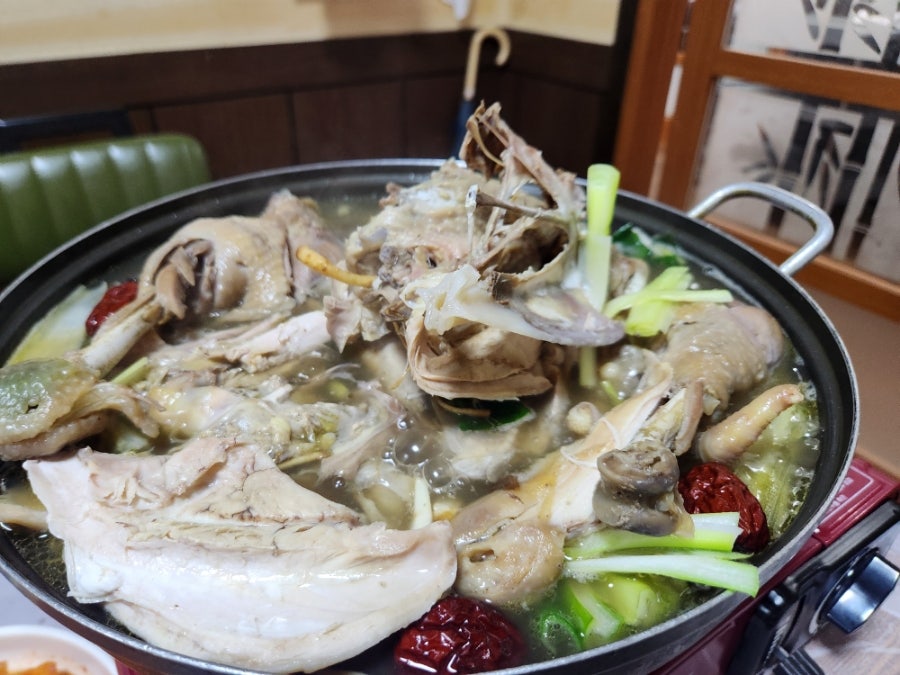 진흥옻닭 사진 5