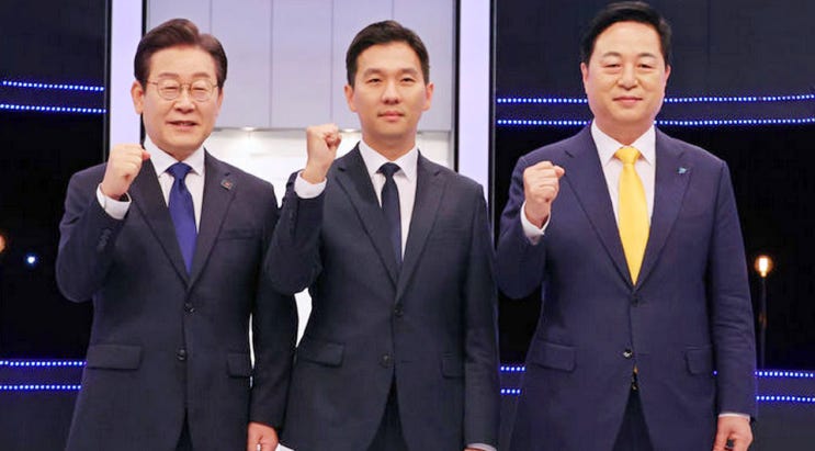 <b>민주당</b> 대표 후보 방송 토론 가져…<b>김두관</b>·이재명, 팽팽 대결