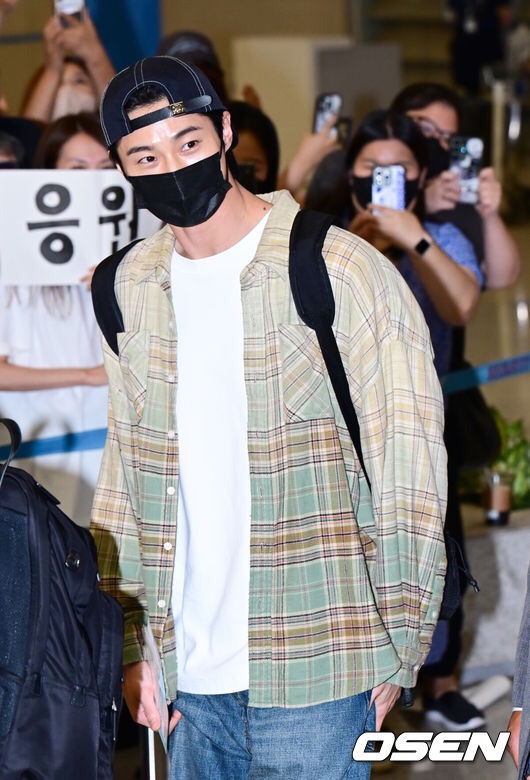 <b>변우석 과잉경호</b>논란 <b>인천공항</b> <b>경호</b>업체 고소