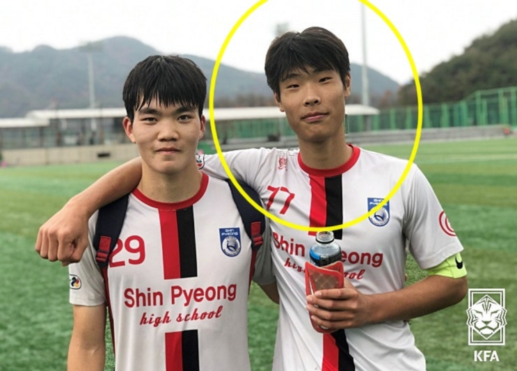 신평고 축구부에서 K리그1 최연소 출전...이제 유럽파 된다... 