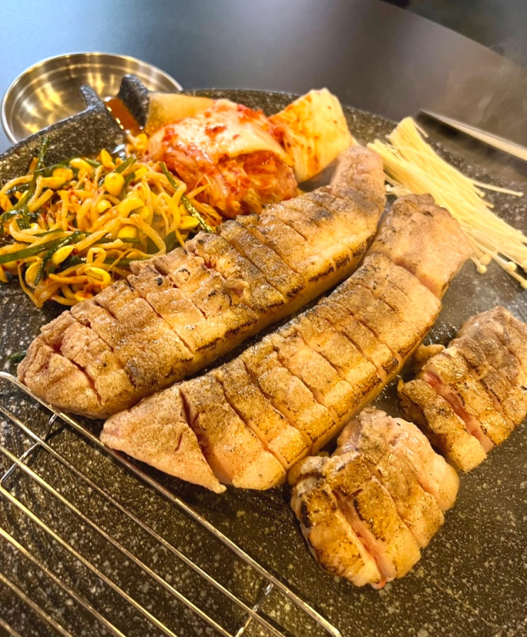  수원역 삼겹살 맛집 : 가성비 좋은 통삼겹살 맛집 987솥뚜껑삼겹살