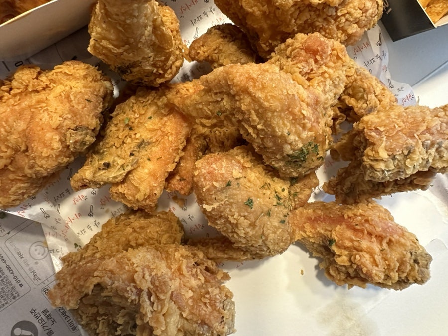 오태식해바라기치킨 중앙여고점 사진 6