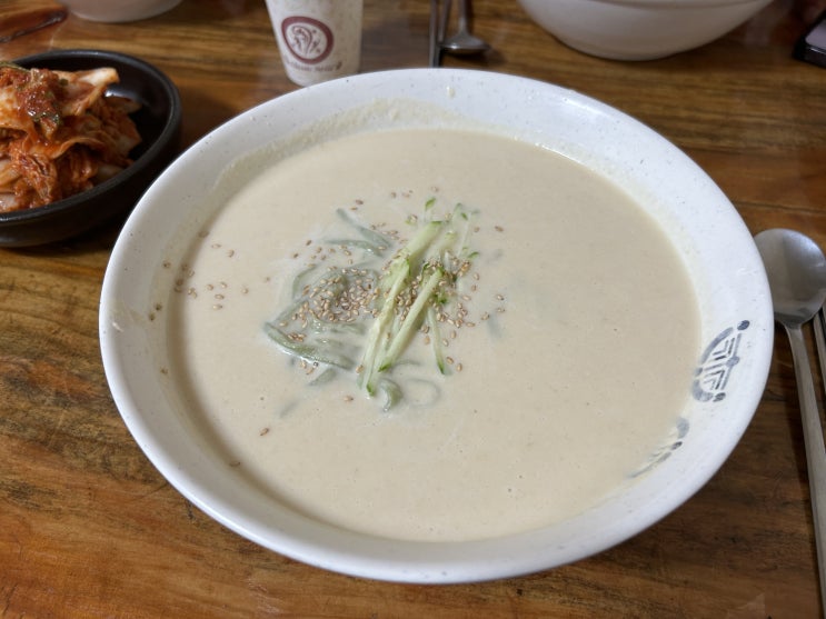  청주시 서원구 평일에 하루 딱 두시간 영업하는 맛집<가을감나무식당>(콩국수)
