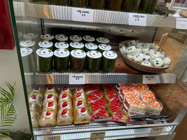  김포 뱀부포레스트 대형 카페 베이커리 맛집