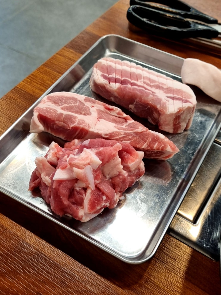  두정동고기집, 두정동 가성비 좋은 삼겹살 : 두정동 돈통