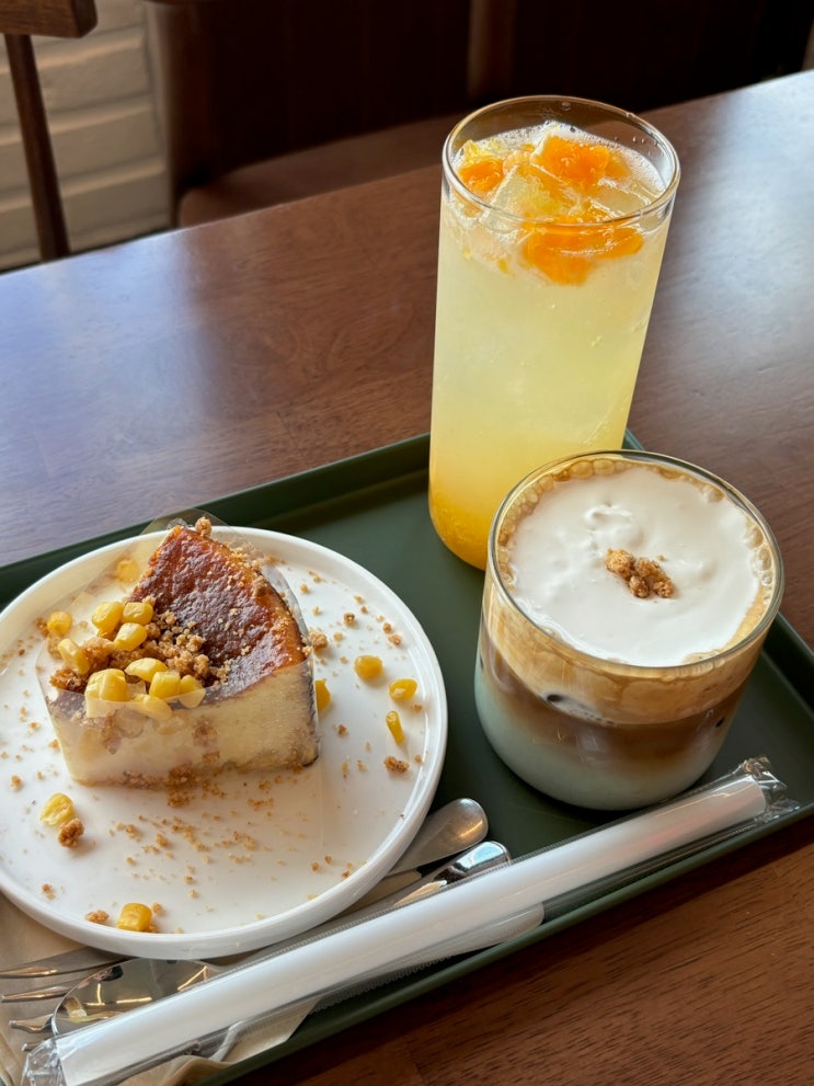  [제주카페] 건강한 디저트 맛집 제주 한림 카페, 시선