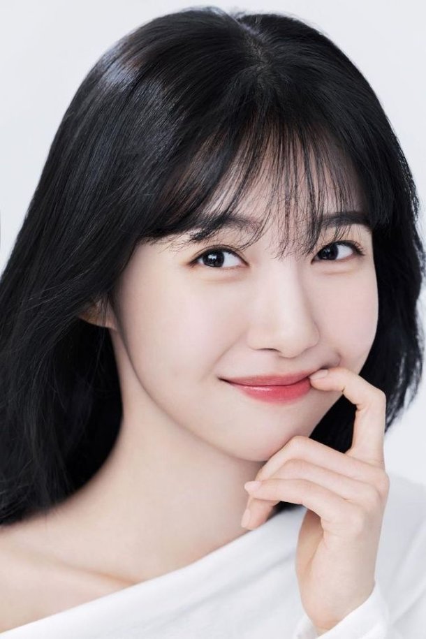 <b>주현영</b>, <b>최화정</b> 후임 발탁... 프로그렘  '<b>12시</b>엔 <b>주현영</b>' 신설... 