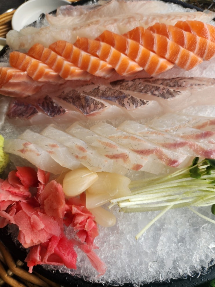  [압구정로데오] 신선한 모둠회 맛집, 황회장댁