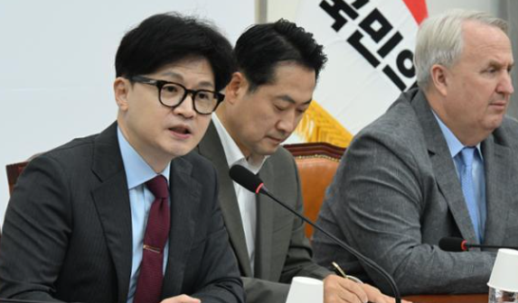 채상병 <b>특검법 발의</b>한다던 한동훈 국민의힘 대표 한달만에... 