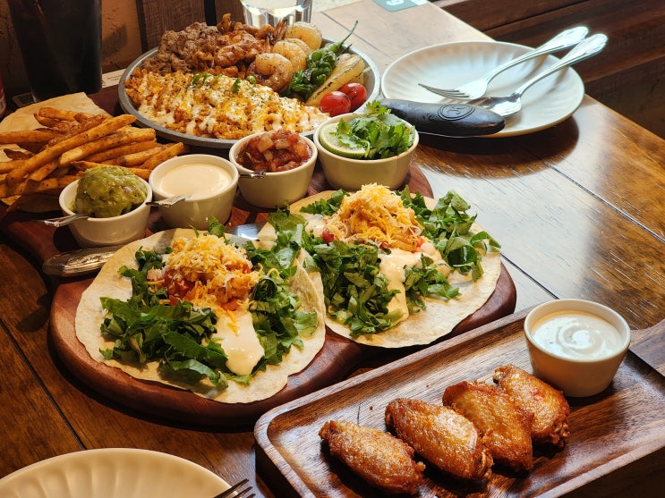  뚝섬역 타코 맛집 ::갓잇 서울숲점:: 멕시코 음식 건강식아닙니까?