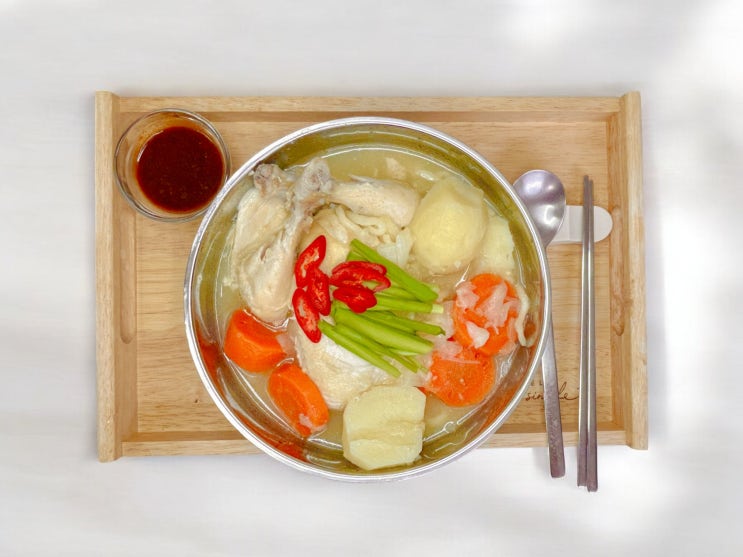  닭한마리 칼국수 만드는법: 집에서 쉽게 따라하는 레시피