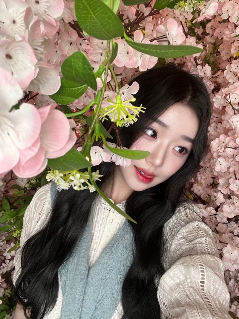 240727-25 트리플에스 김채연 인스타그램