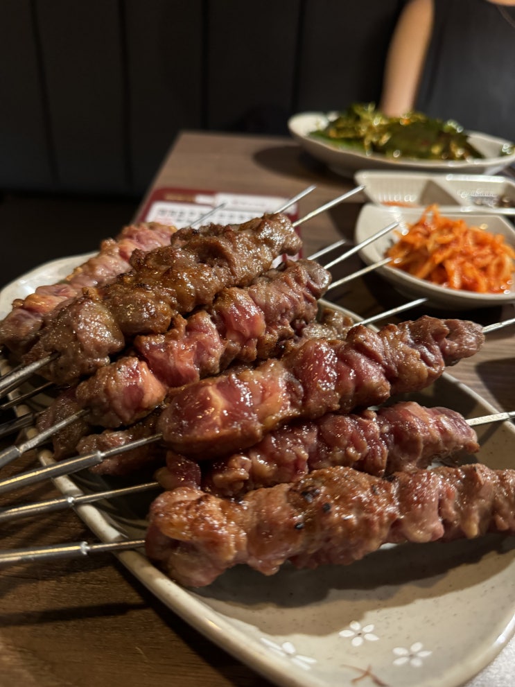  이가네양꼬치 압구정점 - 필자 최애 양꼬치 프렌차이즈 압구정양꼬치