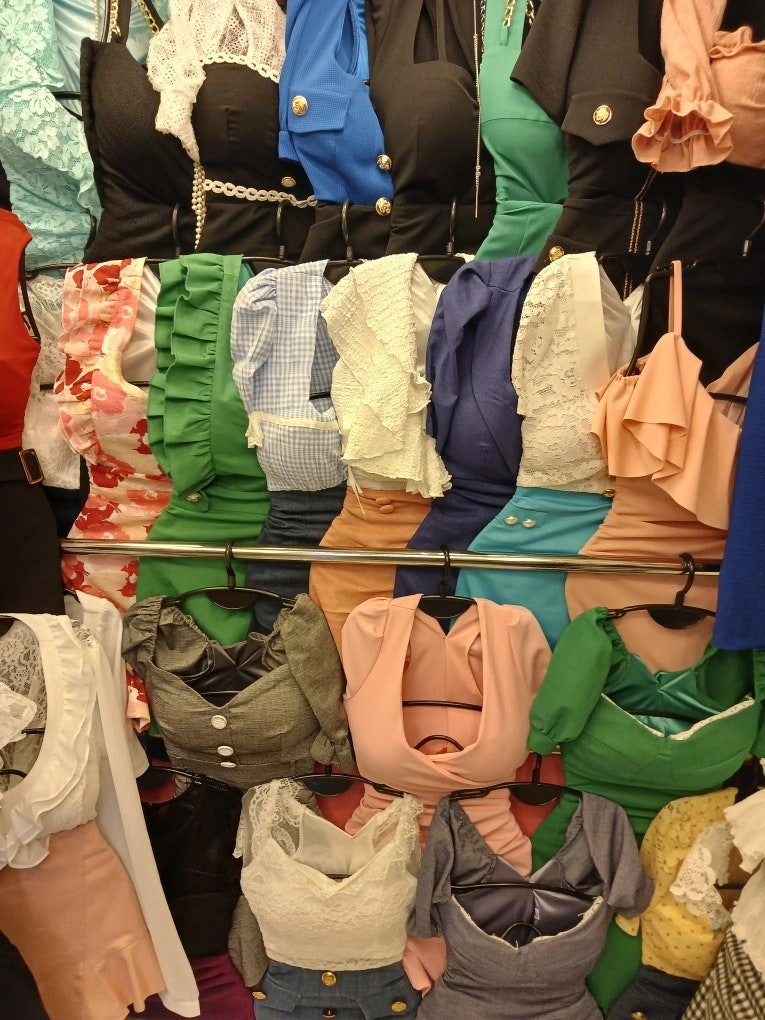 대구 교동 홀복 클럽 파티복 연주복 도소매점