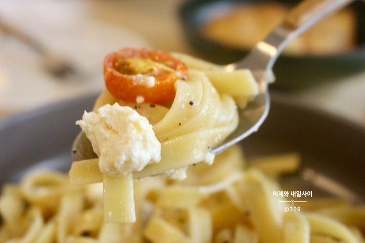  밤리단길맛집 퓨전 이탈리안 데이트 코스 우주 최고의 맛, 우주방