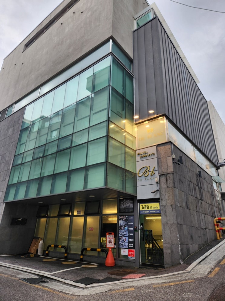  강남구청역 비비드블랑 드레스투어 후기 위치 주차 외관