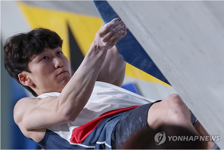 스포츠<b>클라이밍 이도현</b> 서채현 모두 아버지가 스포츠클라이밍... 
