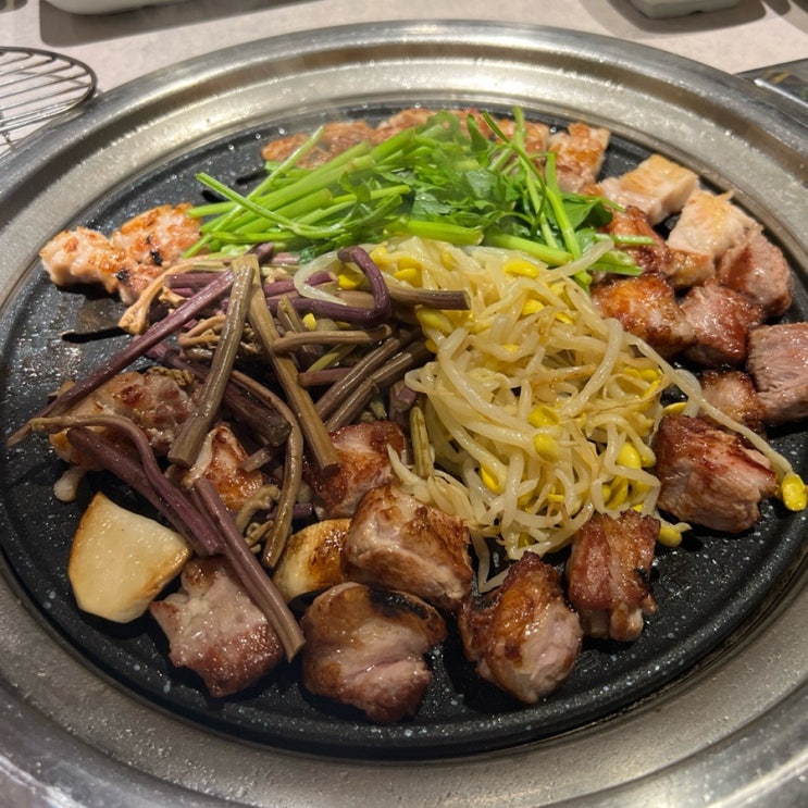 청주고기맛집 꽃목살이 맛있는 '창심관 지웰시티점'