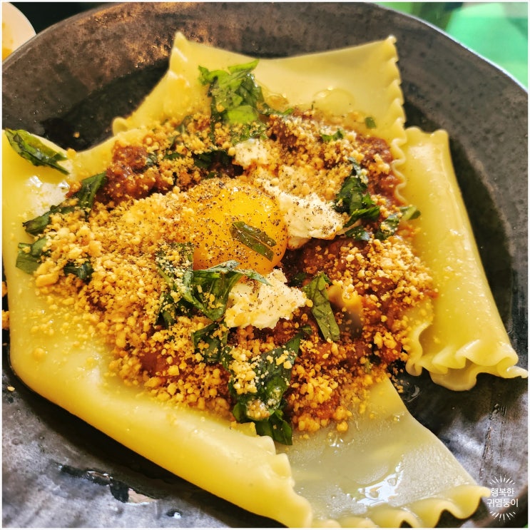  행궁동 브런치 카페 팔비트닉  조용한 커피 맛집 추천  애견동반 가능