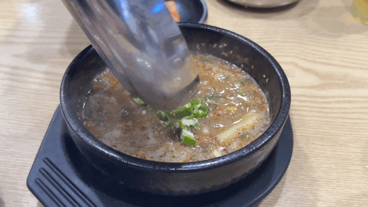  제주 성산 맛집 접짝뼈국 고사리육개장 모자심