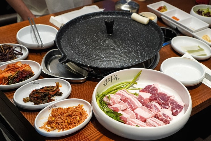  민락동고기집 김치찌개 맛있는 의정부 김치옥