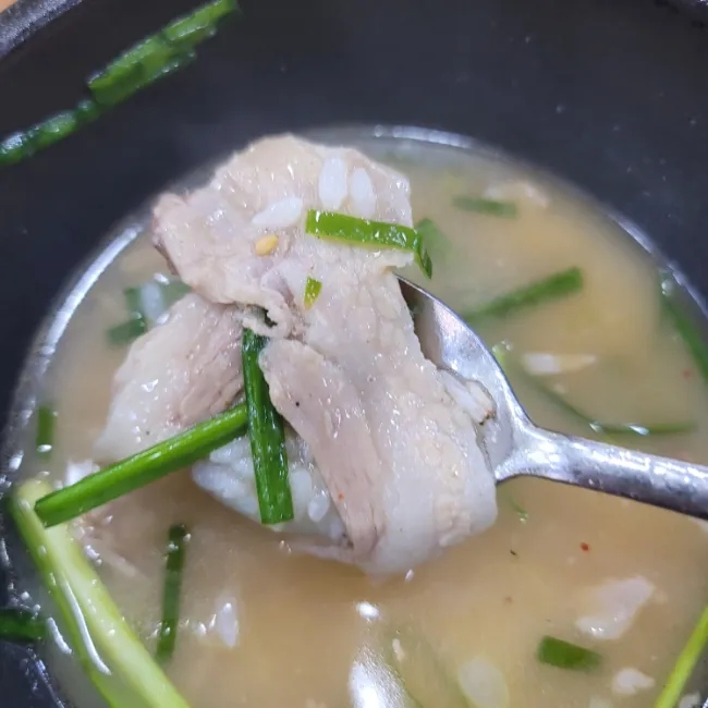  부산역 돼지국밥 초량돼지국밥 비추