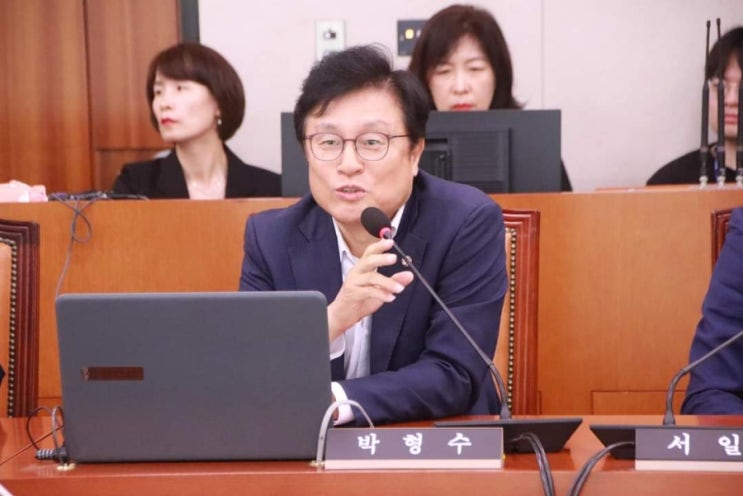 <b>방문진법</b> 개정안' 통과시키고 'EBS법' 상정...與 <b>필리버스터</b>