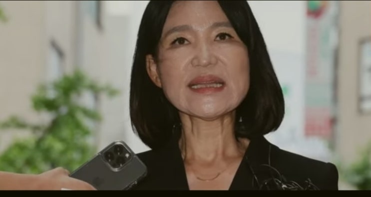 <b>김건희</b>, 이종호에 <b>오빠</b>라... 이진숙 결국 검찰<b>소환</b>, 한솥밥 먹던... 