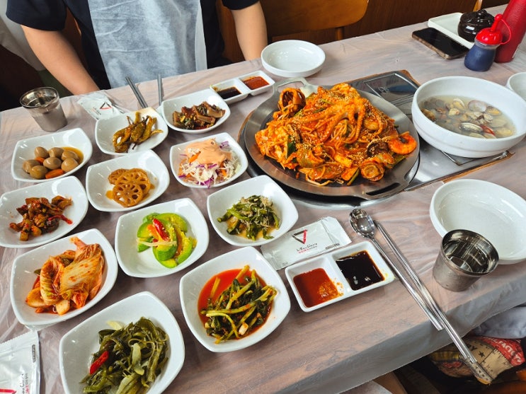  태안 해물찜 맛집 오거리 산더미 해물탕 가족모임으로 바글바글한 곳