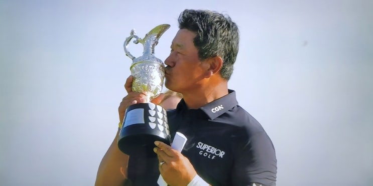 <b>최경주</b>, PGA 더 <b>시니어</b> 오픈 메이저 대회 우승 !