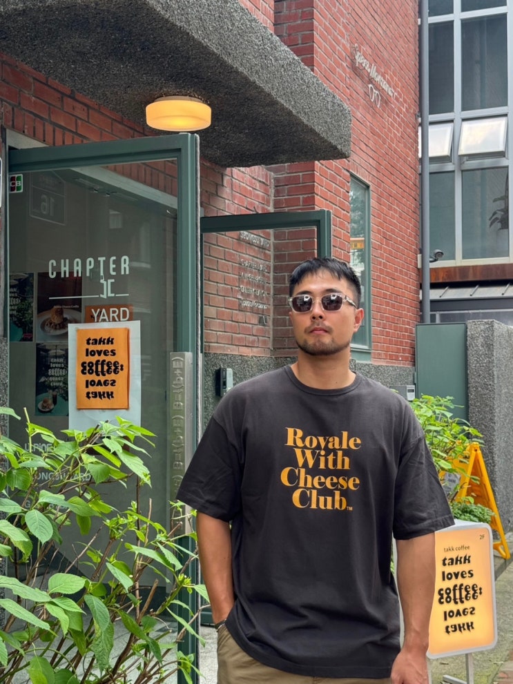  [OOTD] 툭 걸치기 좋은 선글라스로 여름 코디