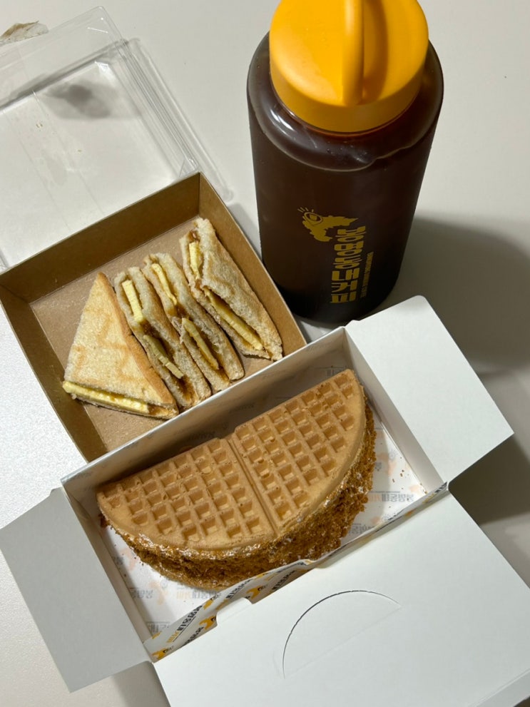 봉명동내커피 안성점 | 안성 디저트맛집 로투스비스코프 생크림와플 배민 후기